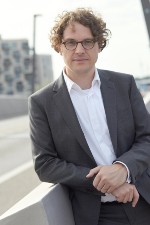Oliver Hollenstein wird Themenchef der Westdeutschen Allgemeinen Zeitung (WAZ)
